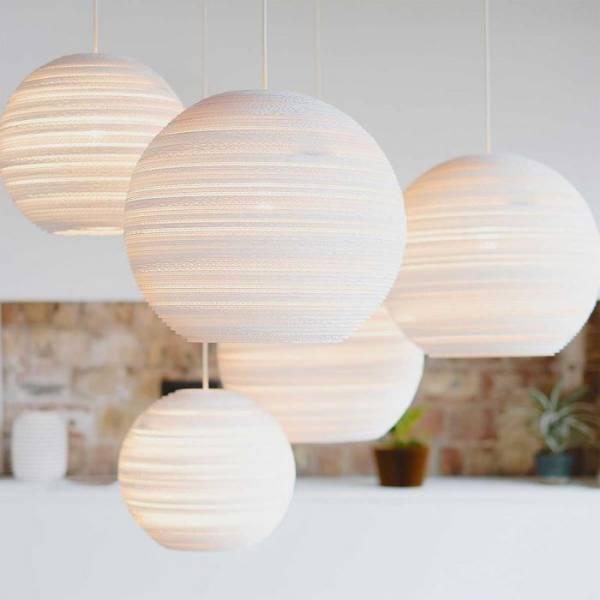 Suspension MOON GRAYPANTS by MEGALUX33