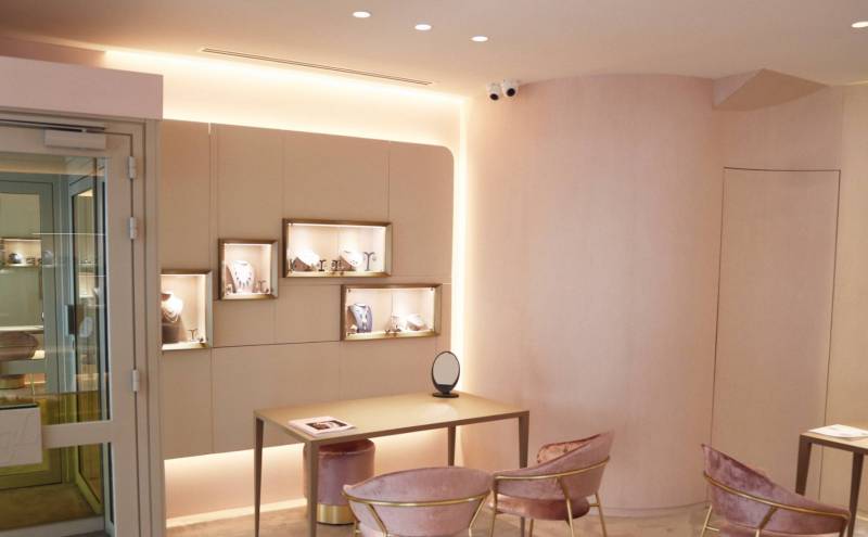 Réalisation de l'éclairage d'une bijouterie Bordeaux par MEGALUX33