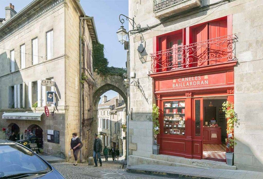 Mise en lumière de la boutique BAILLARDRAN à Saint-Emilion par MEGALUX 33